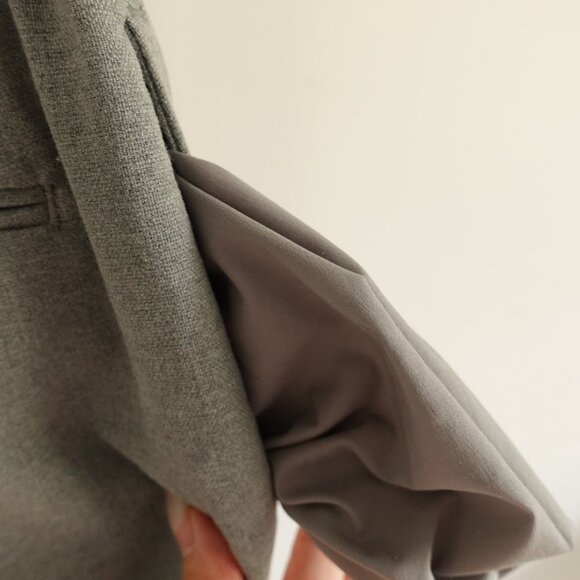 Uniqlo Grey High Waisted Wide Leg Pant Size XS Like new - Picture 5 of 11